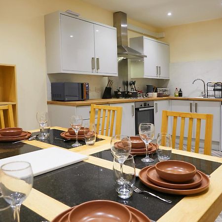 25 Newborough By Stay In 斯卡伯勒 外观 照片